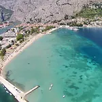 Lägenhet With A Parking Space - 10349 Omiš