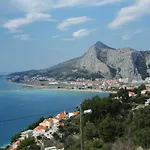 With A Parking Space - 10349 Lägenhet Omiš