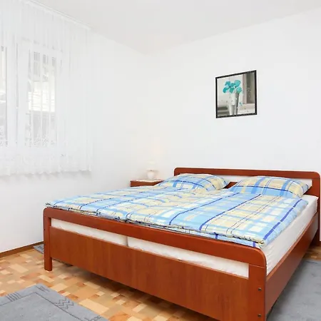 With A Parking Space - 10349 Apartman *