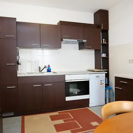 Apartman With A Parking Space - 10349 *